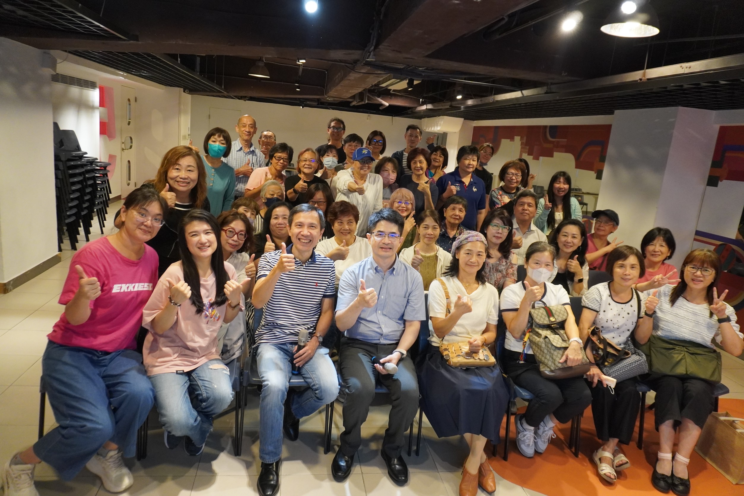 125FFEB2-67D5-4E63-B555-45D0FCD7BC0B